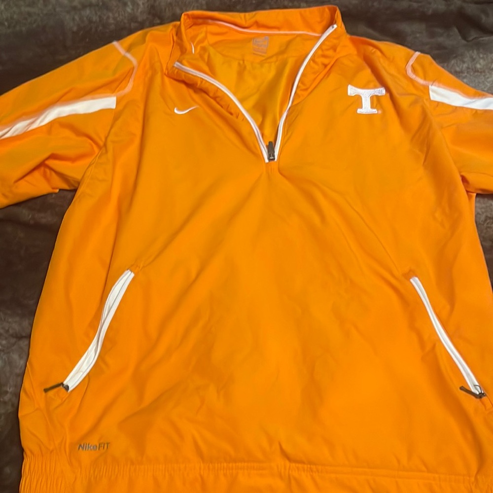 UT Vols windbreaker Nike